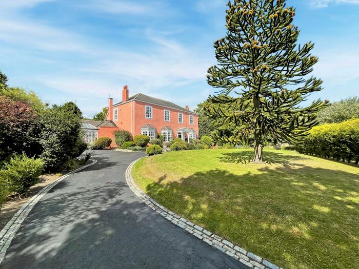 5 Bedroom Detached House For Sale In Hart-On-The-Hill, Hartlepool, TS27