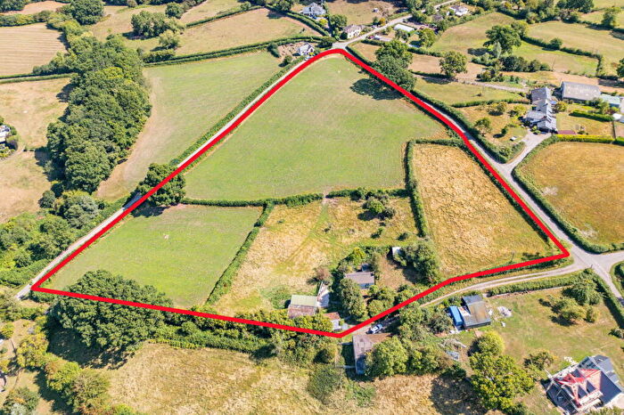 3 Bedroom Smallholding For Sale In Chapel Farm Lot, NP15