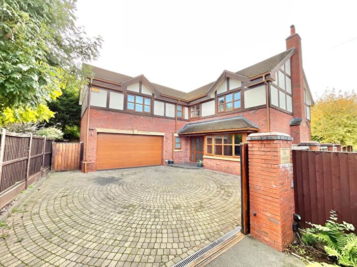 5 Bedroom Detached House For Sale In Newcastle Road, Whitmore, ST5