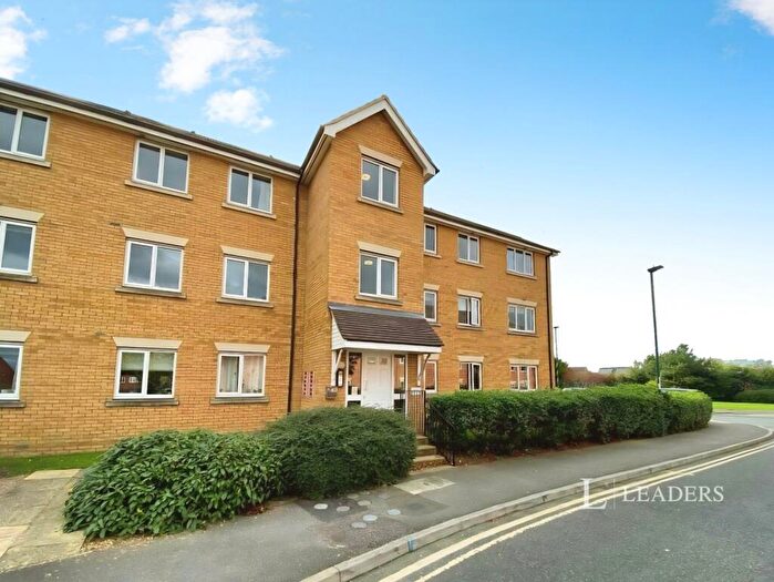 2 Bedroom Flat To Rent In Fellowes Road, Fletton, Peterborough, PE2