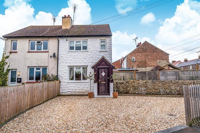 2 Bedroom Semi-Detached House For Sale In Ivy Lane, Bognor Regis, PO22