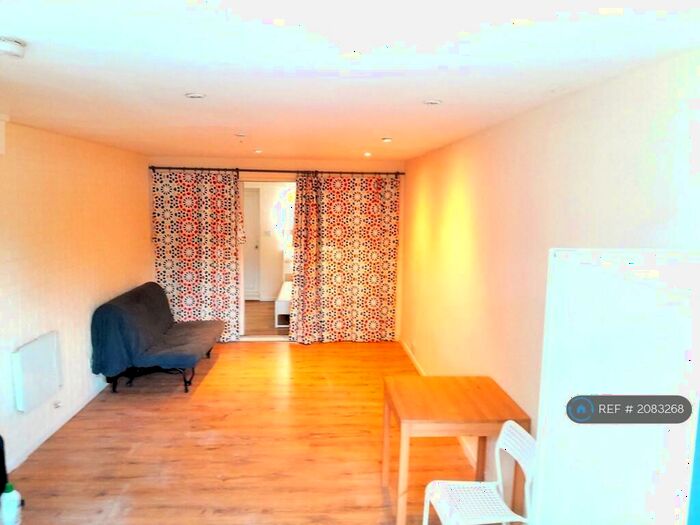 1 Bedroom Flat To Rent In London, London, NW9