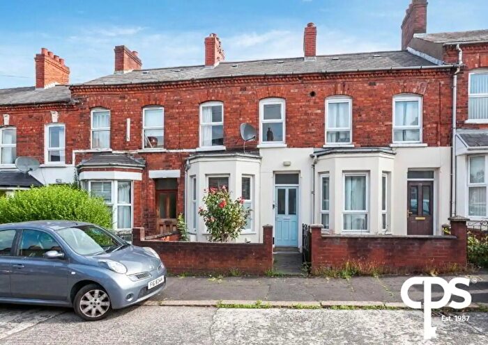 2 Bedroom Mid Terraced House For Sale In Donnybrook Street, Belfast, BT9