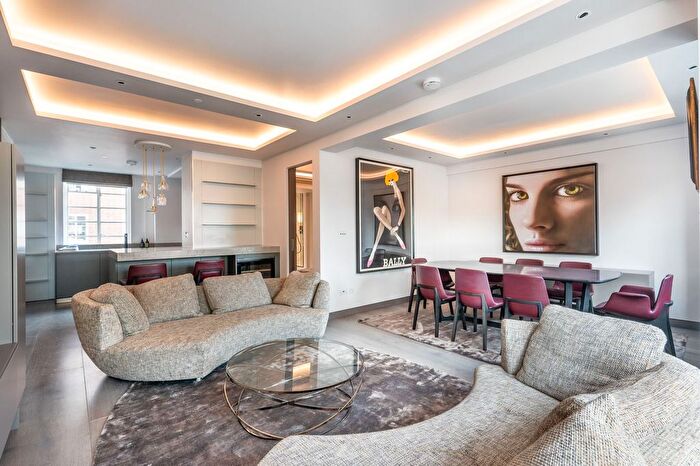 3 Bedroom Flat To Rent In St Petersburgh Place, Bayswater, London, W2