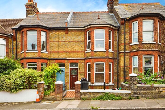 3 Bedroom Terraced House For Sale In Hollicondane Road, Ramsgate, Kent, CT11