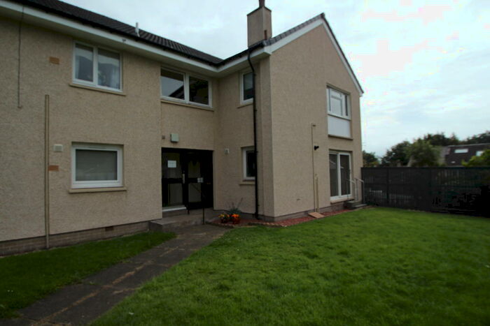 1 Bedroom Flat To Rent In Maxwellton Road, East Kilbride, G74