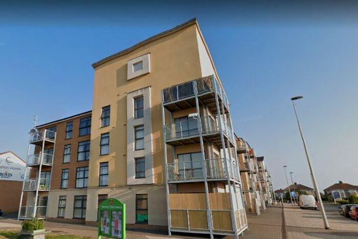 2 Bedroom Flat To Rent In Charlton Boulevard, Bristol, BS34