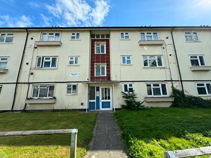 2 Bedroom Flat To Rent In Blyth Close, Southampton, SO16