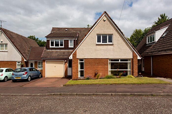 4 Bedroom Detached House For Sale In Strathdon Avenue, Paisley, PA2