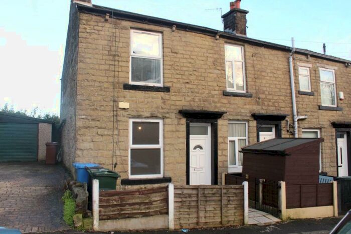 2 Bedroom Terraced House To Rent In Hall Fold, Whitworth, Rochdale, OL12