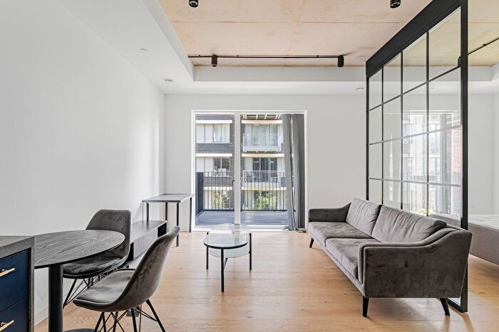 Studio For Sale In Goodluck Hope Walk, Poplar, E14