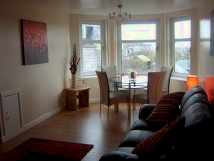 2 Bedroom Flat To Rent In Polmuir Road, Aberdeen, AB11