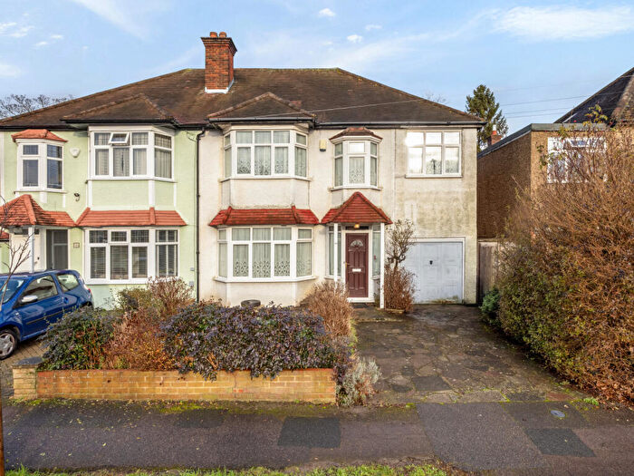 4 Bedroom Semi Detached House For Sale In Quarry Park Road, Cheam, Sutton, SM1