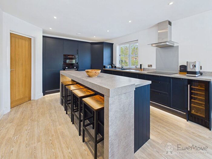 3 Bedroom Detached House For Sale In Seacole Way, Shrewsbury, Shropshire, SY3
