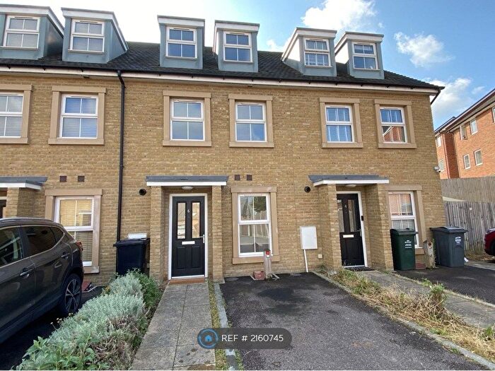 4 Bedroom Terraced House To Rent In Perrin Road, Dartford, DA1