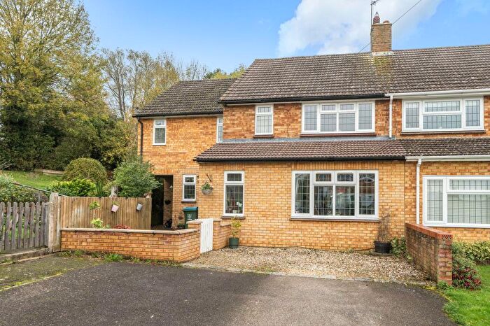 3 Bedroom Semi-Detached House For Sale In Quainton, Aylesbury, HP22