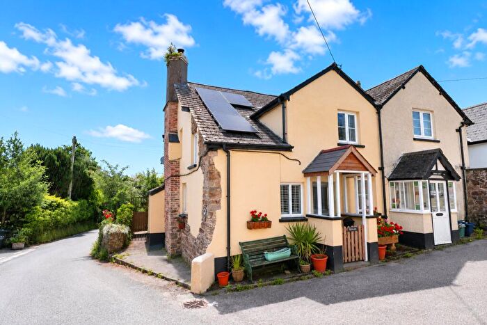 3 Bedroom Semi Detached House For Sale In West Buckland, Barnstaple, Devon, EX32