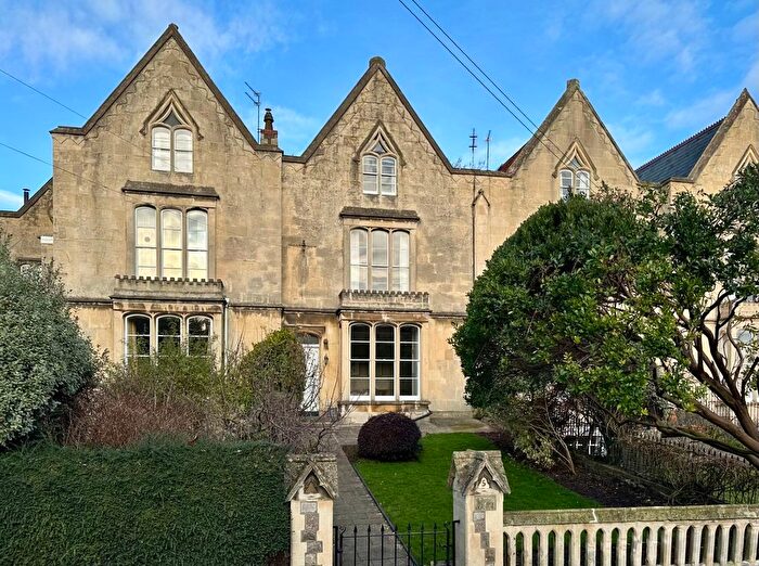 5 Bedroom Town House For Sale In Burlington Road, Redland, Bristol, BS6