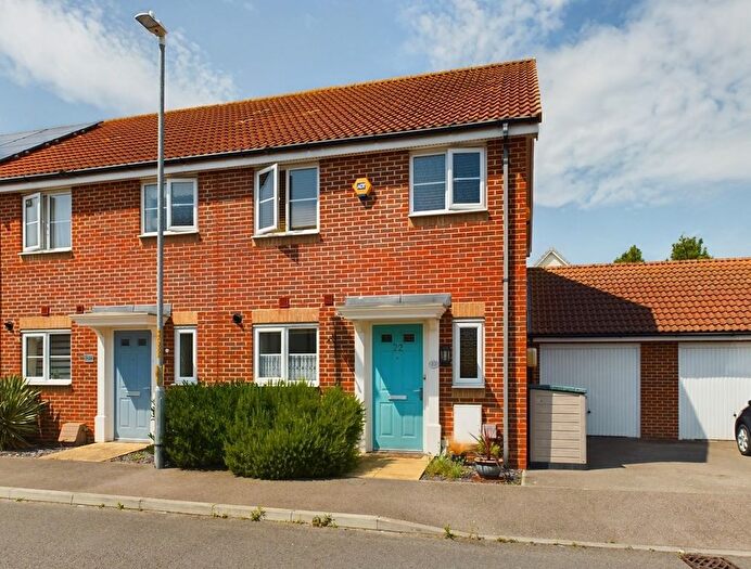 3 Bedroom End Of Terrace House For Sale In Hereson Road, Broadstairs, CT10