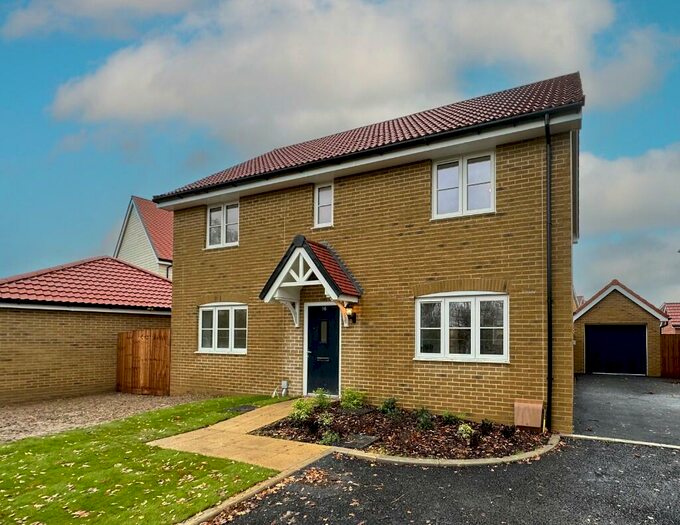 3 Bedroom Detached House To Rent In Maypole Road, Maldon, Essex, CM9