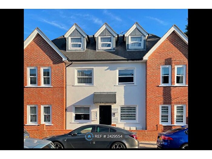 1 Bedroom Flat To Rent In The Stables, Wood Green, N22