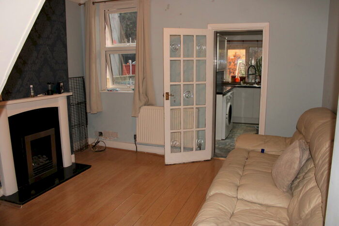 2 Bedroom House To Rent In Napier Road, E6