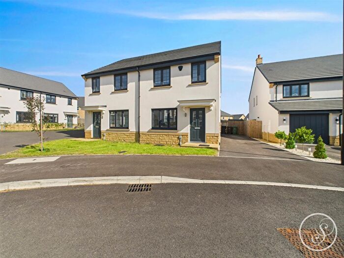 3 Bedroom Semi-Detached House For Sale In Keldy Gardens, Bramhope, Leeds, LS16