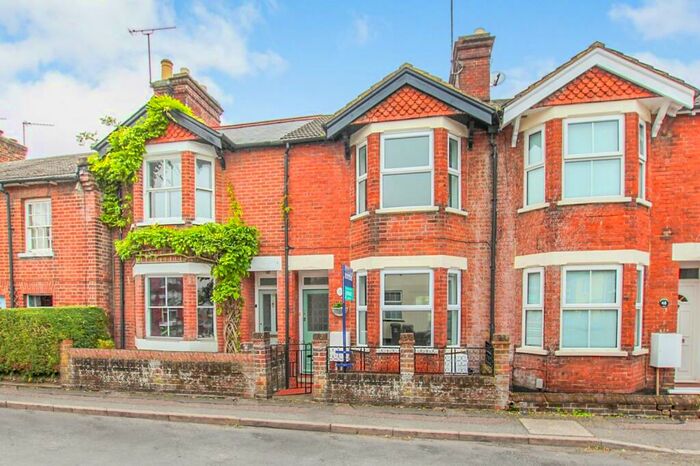 2 Bedroom House To Rent In Charles Street, Tring, HP23