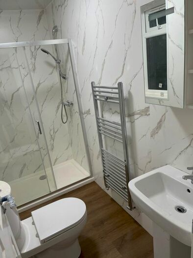 3 Bedroom Flat To Rent In Westmorland Road, Harrow, Greater London, HA1