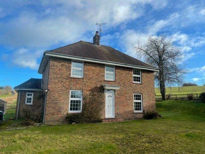 3 Bedroom Detached House To Rent In Litchfield, Whitchurch, Hampshire, RG28