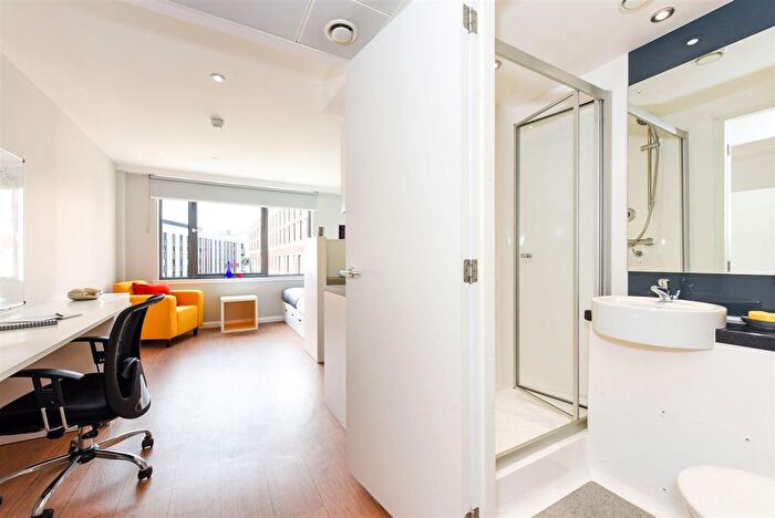 Studio To Rent In Havannah Street, Glasgow, G4