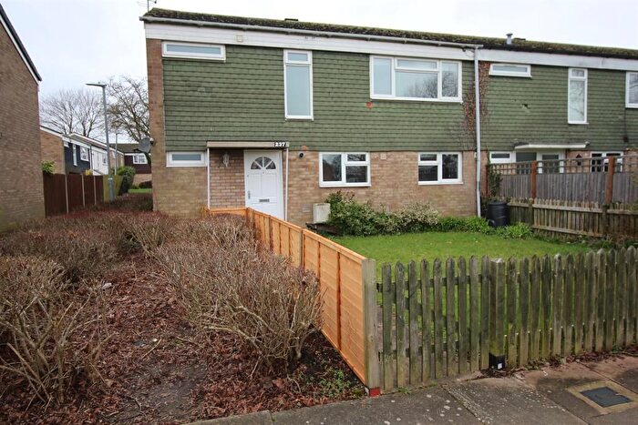 3 Bedroom Detached House To Rent In Jessop Road, Stevenage, SG1