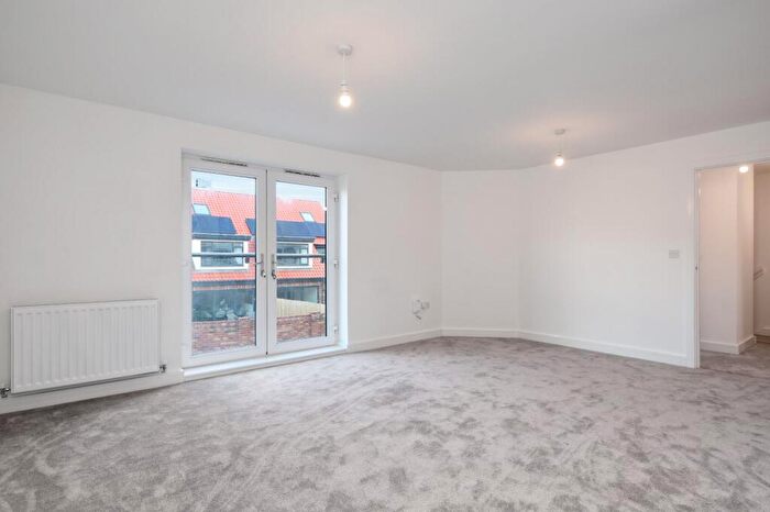 4 Bedroom Terraced House For Sale In Windermere Avenue, Hullbridge, Hockley, Essex, SS5