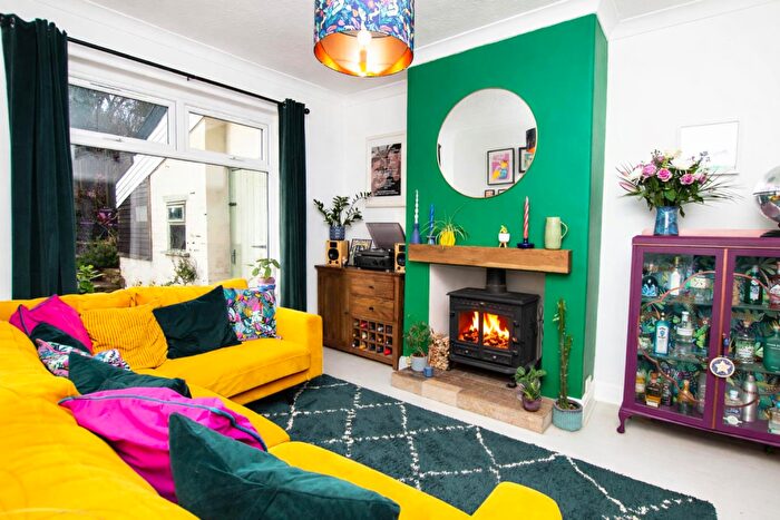 3 Bedroom Semi Detached House For Sale In Harwood Street, Sunnyhurst, BB3