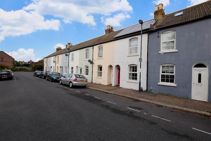 3 Bedroom Terraced House To Rent In Henry Street, Bognor Regis, PO21