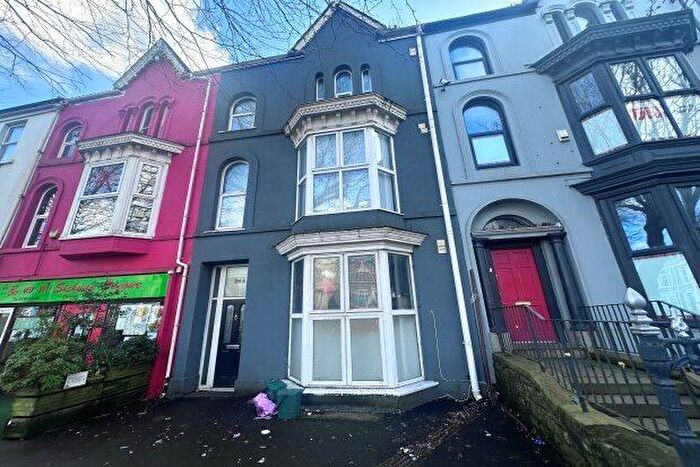 Studio To Rent In Walter Road, Swansea, SA1