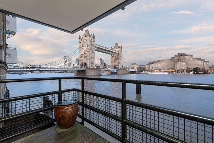 3 Bedroom Flat To Rent In Butlers Wharf West, Shad Thames, London, SE1