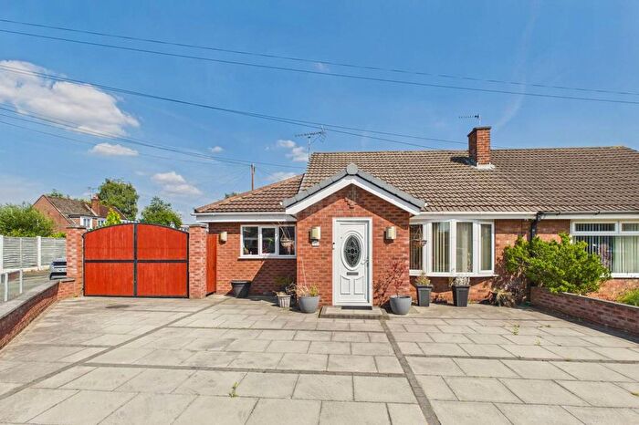 2 Bedroom Semi-Detached House For Sale In Thetford Road, Great Sankey, WA5