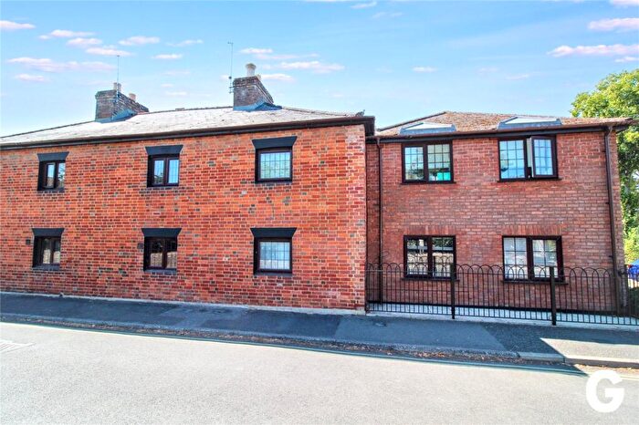 2 Bedroom Terraced House For Sale In Quomp, Ringwood, Hampshire, BH24