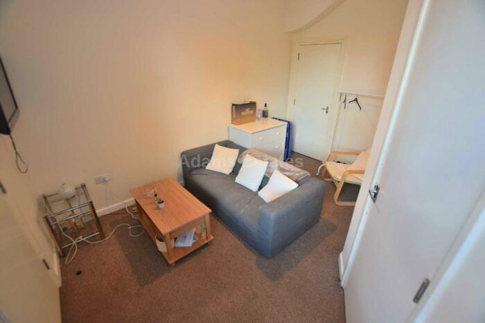 1 Bedroom Flat To Rent In Christchurch Road, Reading, RG2