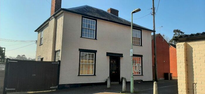 4 Bedroom Detached House To Rent In Bury Street, Stowmarket, IP14