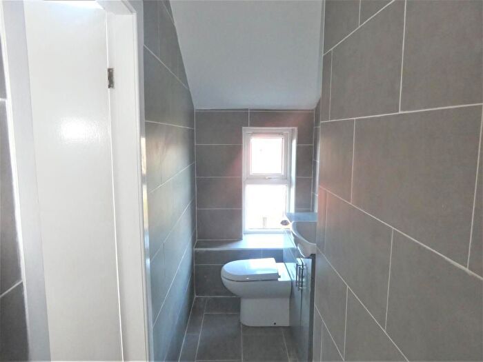 1 Bedroom Flat To Rent In Belgrave Road, Colwyn Bay, LL29
