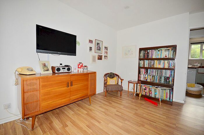 1 Bedroom Flat To Rent In Muswell Hill, Muswell Hill, N10