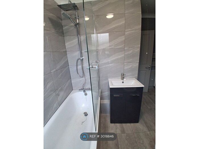 4 Bedroom Terraced House To Rent In Leahurst Road, London, SE13