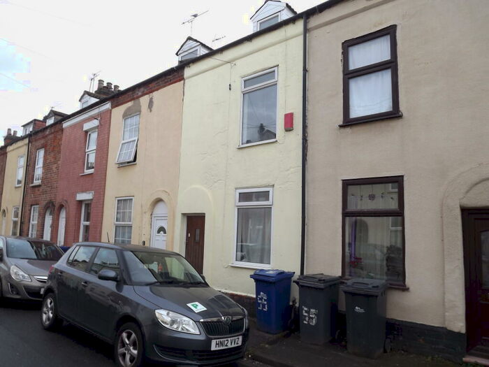3 Bedroom House To Rent In Napier Street, Burton On Trent, DE14