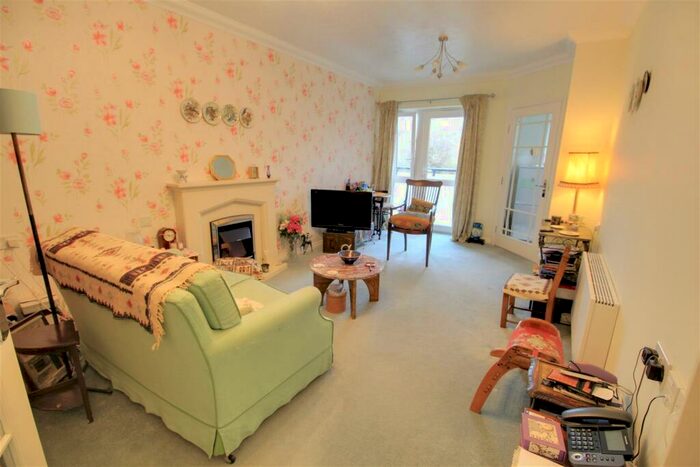 1 Bedroom Retirement Property To Rent In Chadwick Lodge, Southampton, SO15