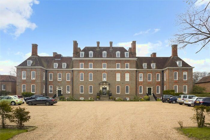 1 Bedroom Flat For Sale In Rolvenden, Cranbrook, Kent, TN17