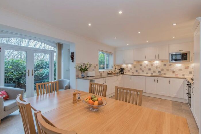 3 Bedroom Terraced House To Rent In Trinity Street, Oxford, OX1