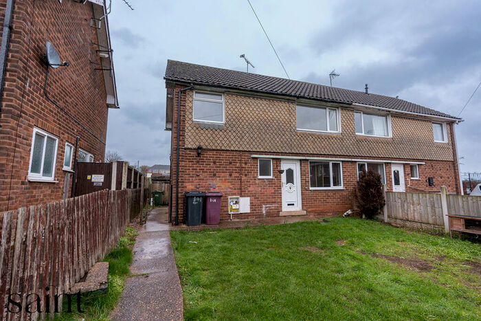 3 Bedroom Semi-Detached House To Rent In Valley Road, Shirebrook, NG20