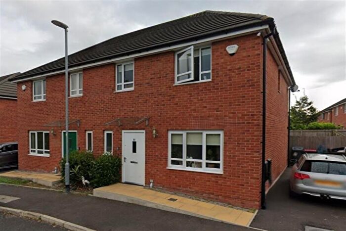 4 Bedroom Semi-Detached House To Rent In Alliott Avenue, Bridgewater Park, Eccles, M30